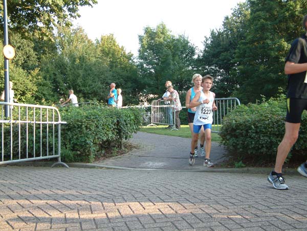 2012_0908_182404