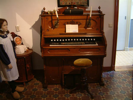 2011_1006_143421